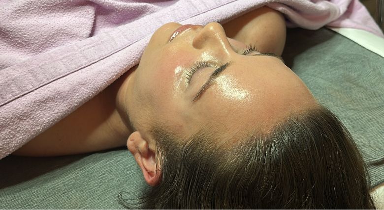 C2CB Glass Skin Facial